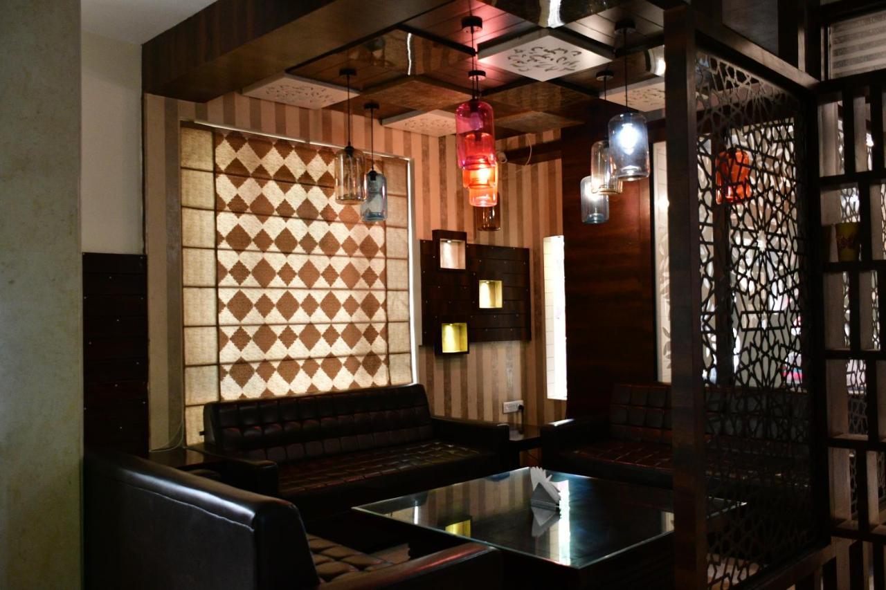 Hotel The Orion Jaipur Bagian luar foto