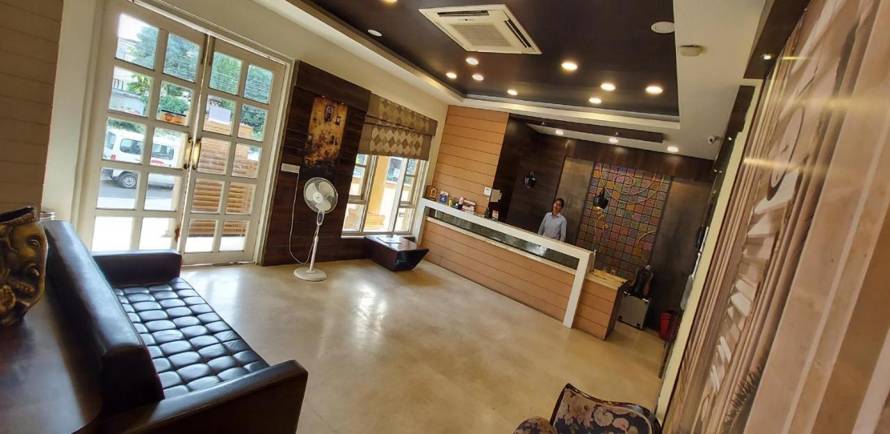 Hotel The Orion Jaipur Bagian luar foto