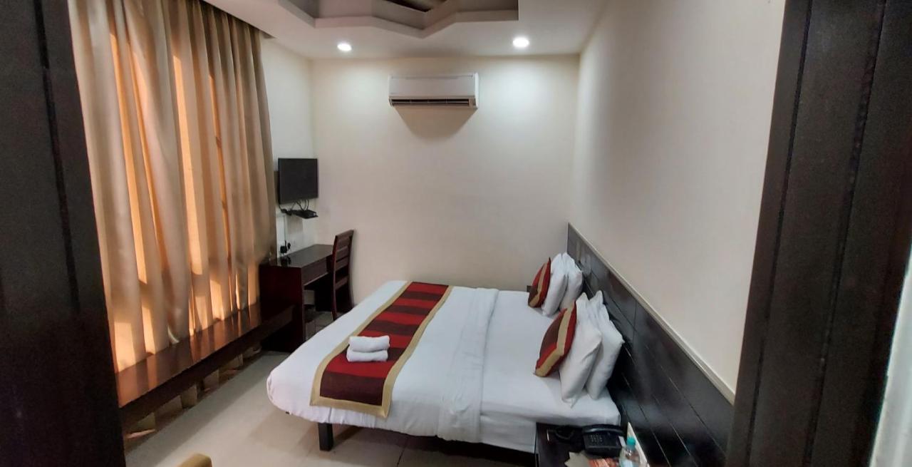 Hotel The Orion Jaipur Bagian luar foto
