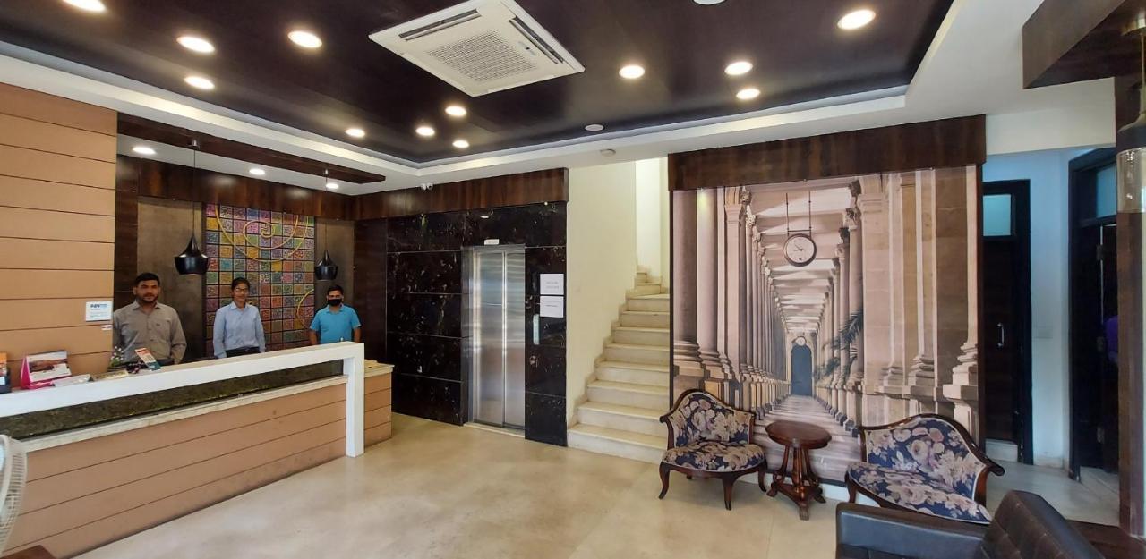 Hotel The Orion Jaipur Bagian luar foto